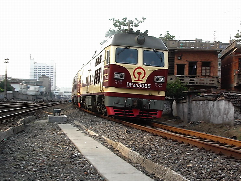 DF4D 3085.jpg